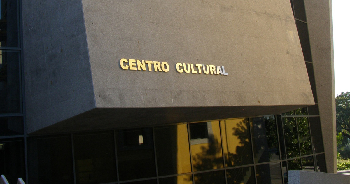 centro cultural carregal do sal