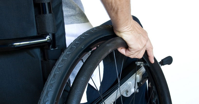 cadeira de rodas deficiência