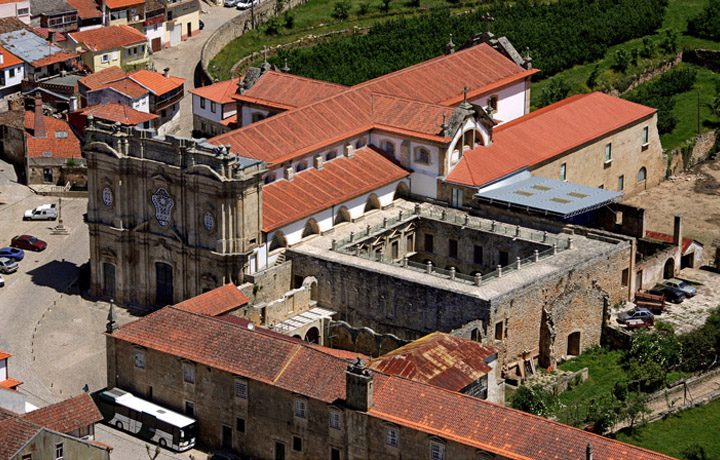 Mosteiro de Santa Maria de Salzedas tarouca