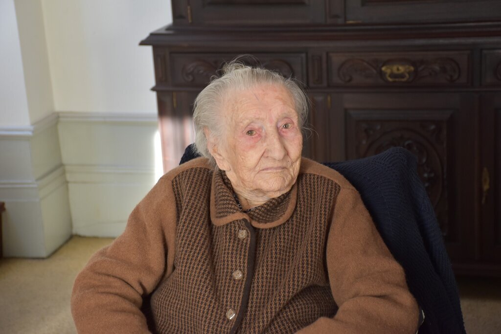 Isabel Gomes Sarmento idosa centenária moimenta