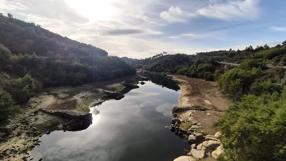 Rio Mondego falta de água seca