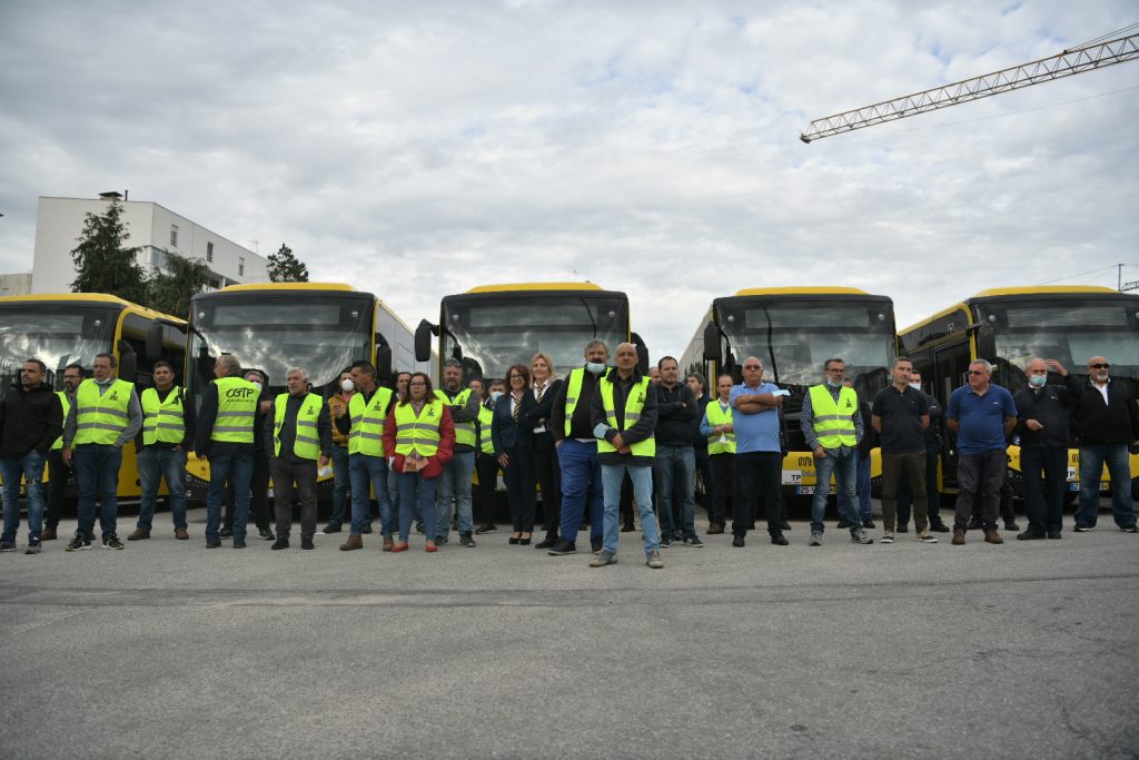  Autocarros voltaram a parar. Motoristas estão em greve