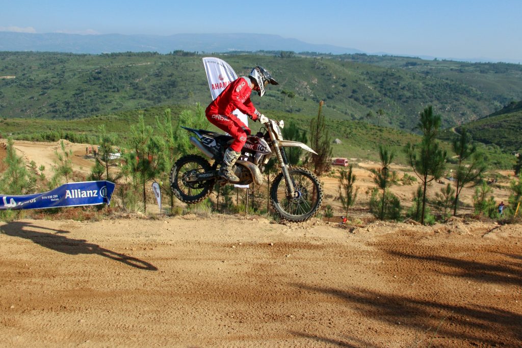  Vale do Gorgulão em Nelas assiste ao Grande Prémio de Motocross Vinho do Dão