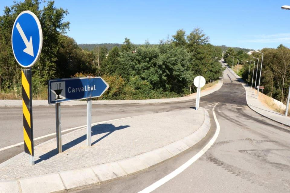  Trânsito retomado na Avenida dos Emigrantes nas Termas do Carvalhal