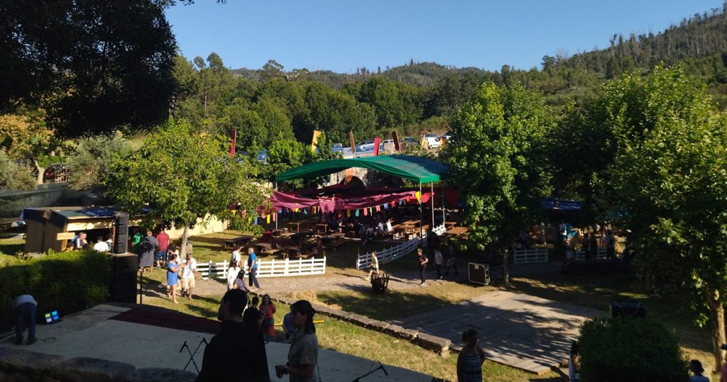  Música, dança e espetáculos de fogo no Mercado Medieval de Cambra em Vouzela