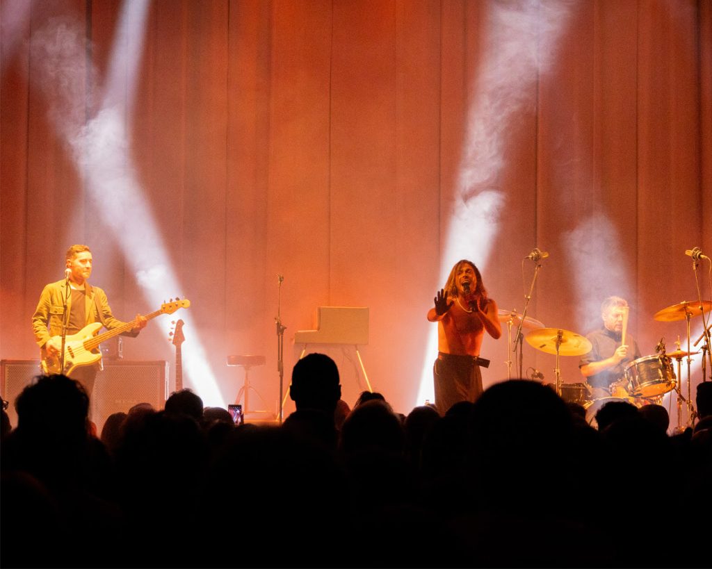  Fingertips com concerto esgotado na Casa da Música, no Porto