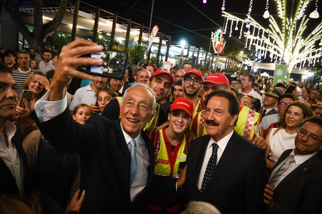  Marcelo Rebelo de Sousa inaugurou Feira de S. Mateus e prometeu voltar