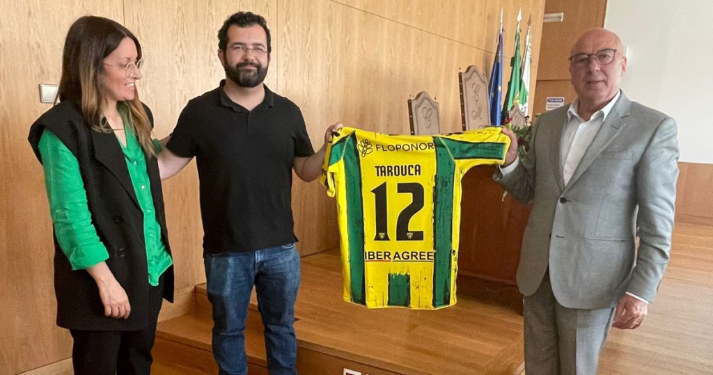  Camisolas do CD Tondela na final da Taça têm nome dos 24 concelhos do distrito