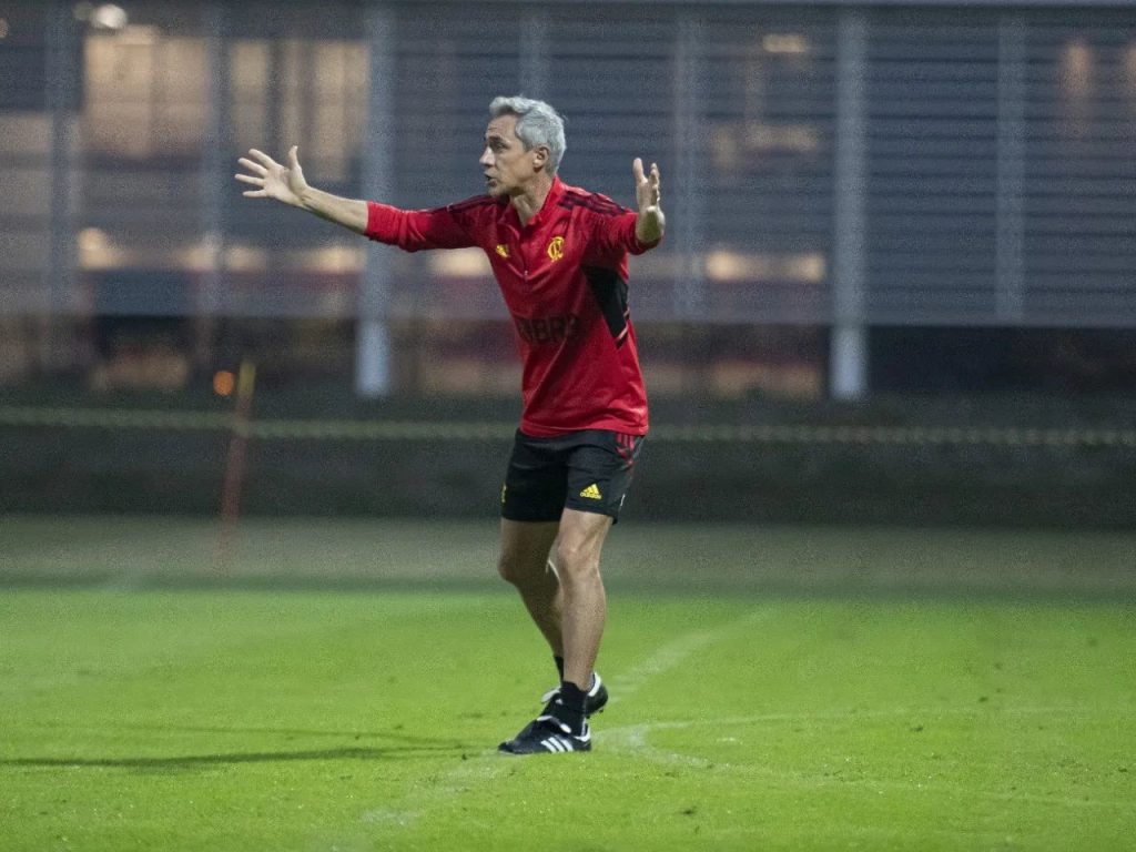  Demissão? "Deus não me deu espírito de cobardia", assegura Paulo Sousa