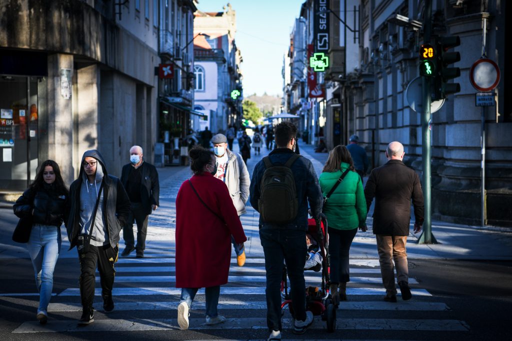  Temperaturas a subir e podem chegar aos 26 graus nos próximos dias