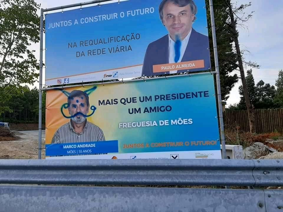  Autárquicas: desenhos diabólicos ‘destroem’ cartaz do PSD e CDS em Castro Daire