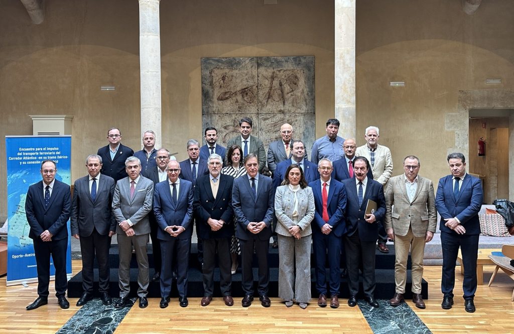  Fernando Ruas faz-se ouvir em Salamanca para o regresso do comboio a Viseu