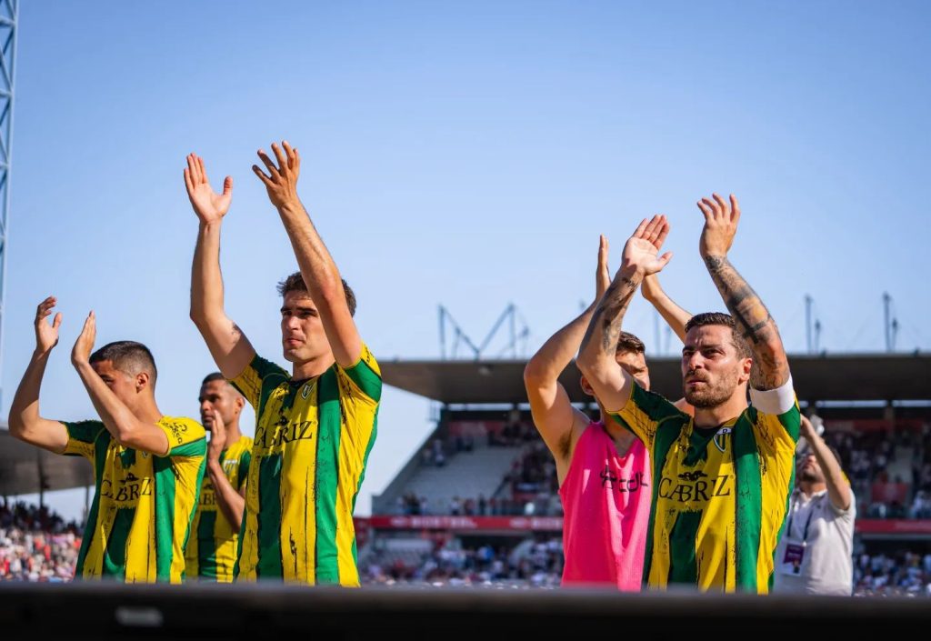  Chegada do Tondela à final da Taça de Portugal com destaque em Espanha