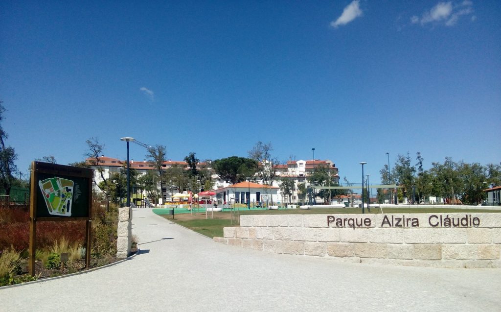  Carregal do Sal: parque da vila recebe mercadinho