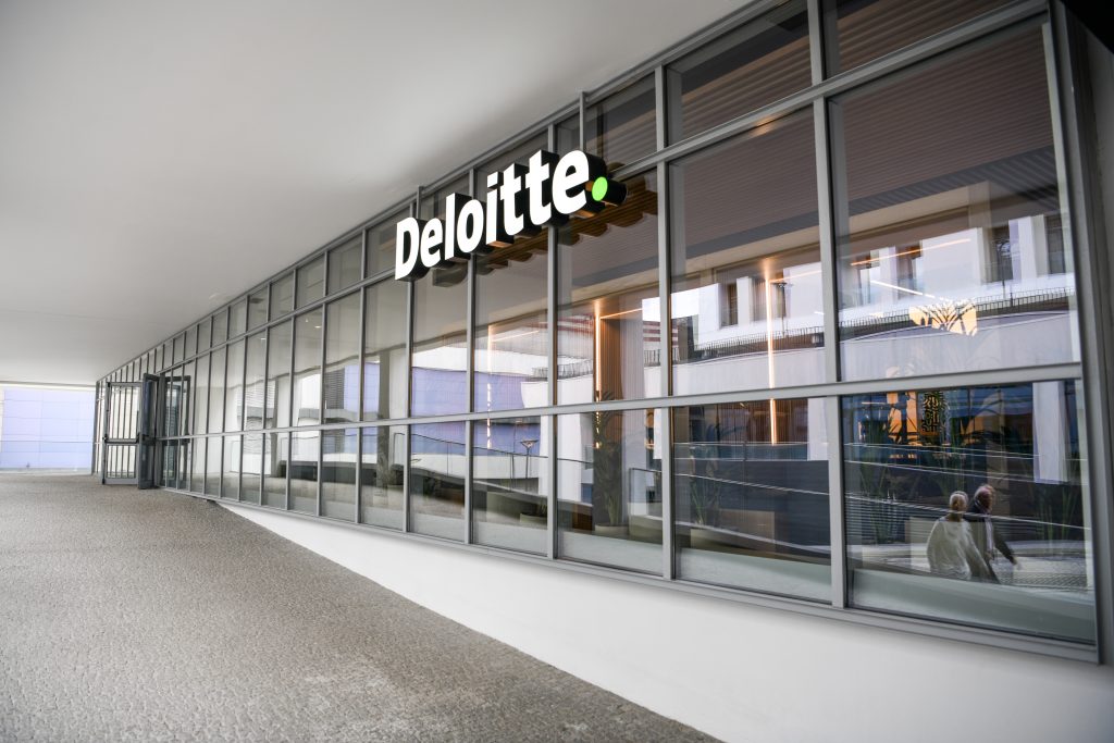  Deloitte inaugura instalações em Lamego