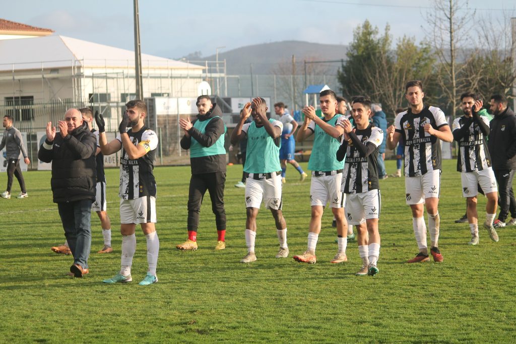  Penalva do Castelo vence Cinfães e deixa Divisão de Honra ao rubro