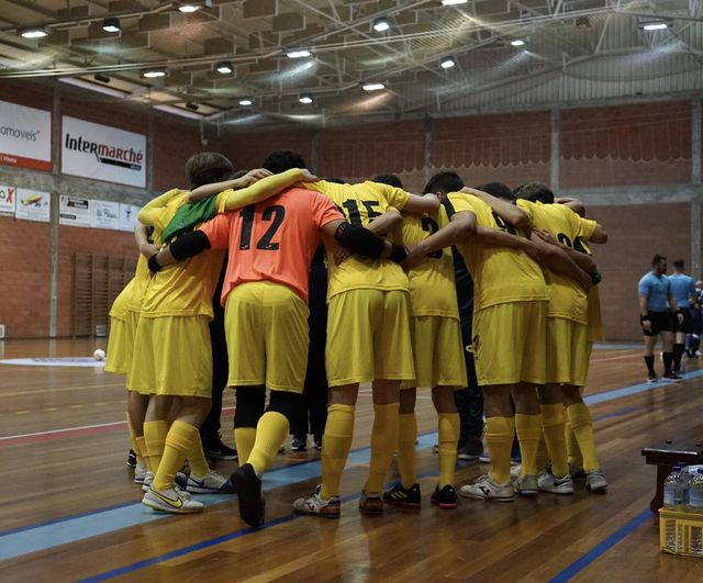  Futsal: Juniores do ABC de Nelas sobem e estreiam nova competição nacional