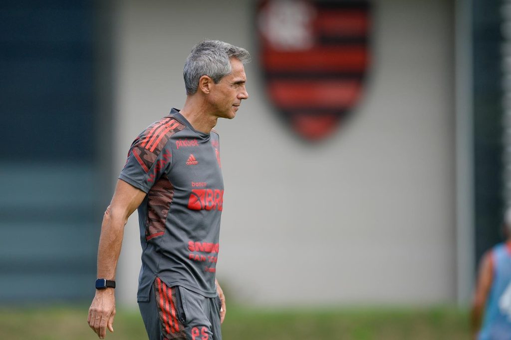  Paulo Sousa: Flamengo vence e lidera grupo na Libertadores