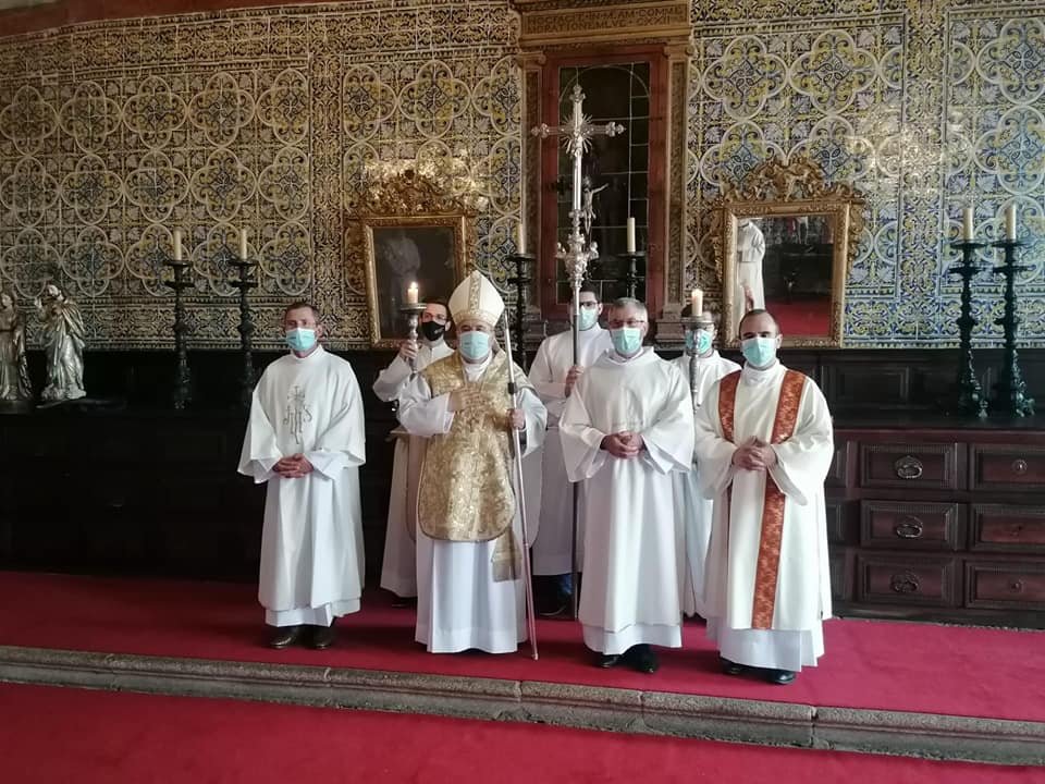  Igreja Católica “precisa de fazer um caminho novo” para os diáconos, diz bispo de Viseu