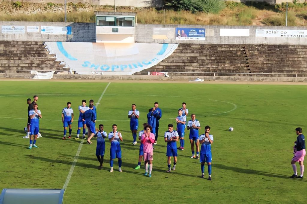  Começou a Divisão de Honra! CD Cinfães e Castro Daire protagonizam goleadas da jornada