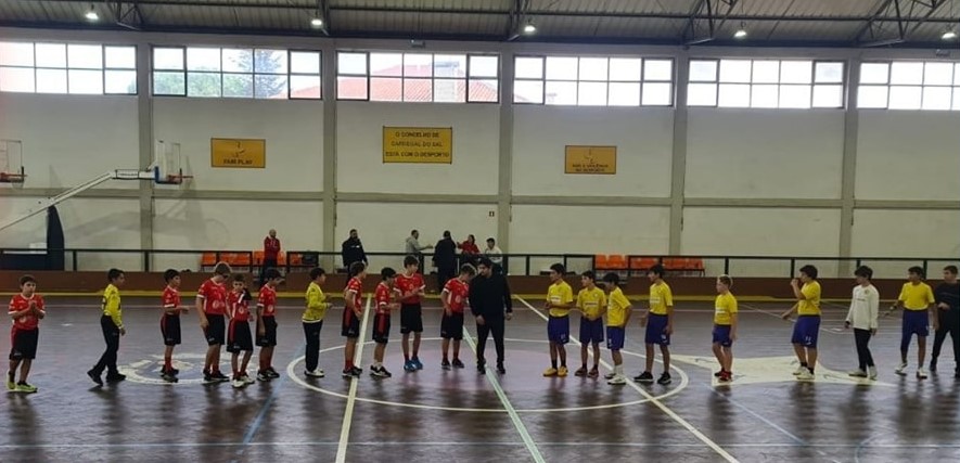  Andebol: Escola Dr. Azeredo Perdigão, em Viseu, organiza 1º torneio