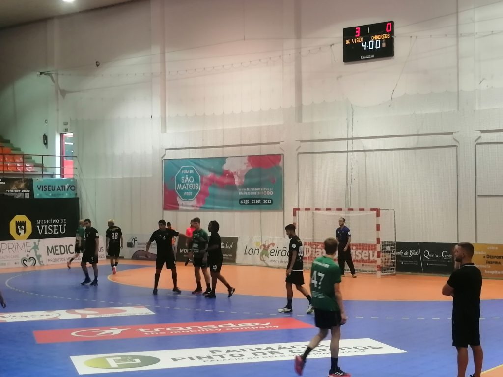  Académico vence Onnereds na abertura do Torneio Internacional de Andebol de Viseu