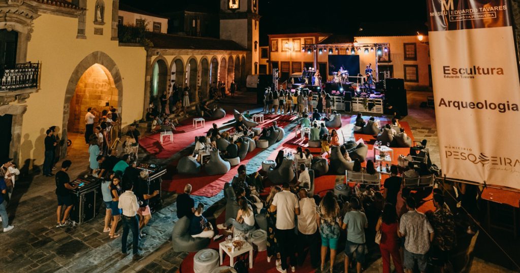  Uma noite calma de vinhos, tapas e músicas em São João da Pesqueira