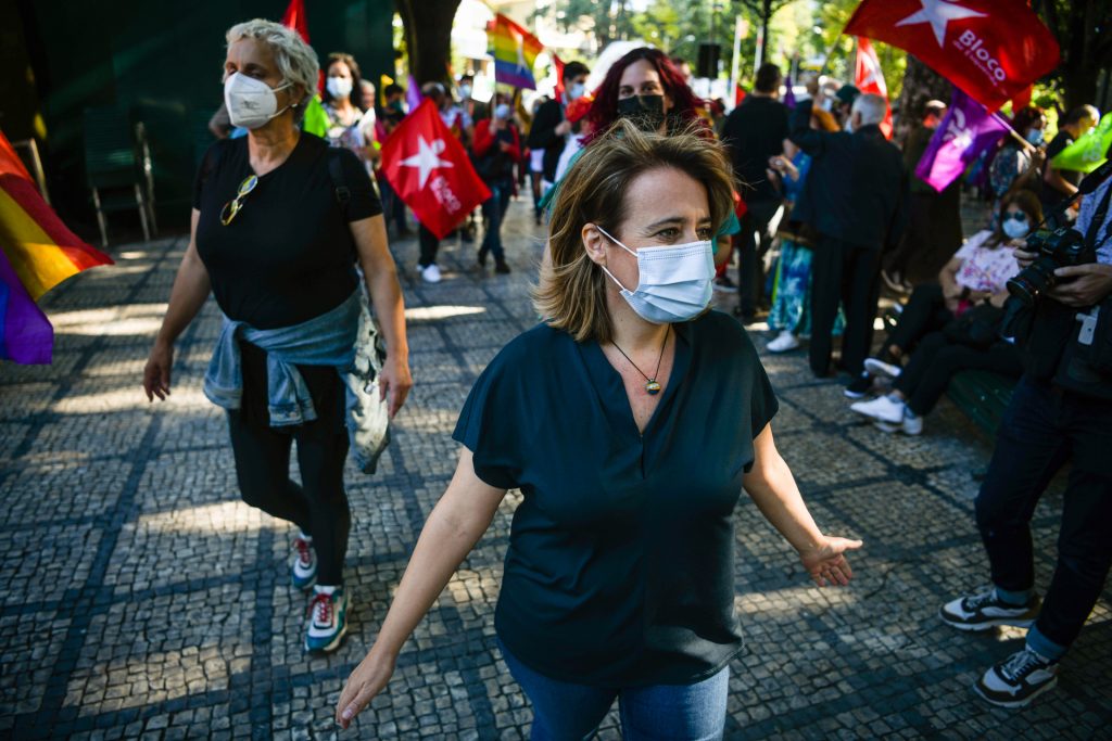  Catarina Martins acusa Costa de prometer agora o que antes recusou fazer