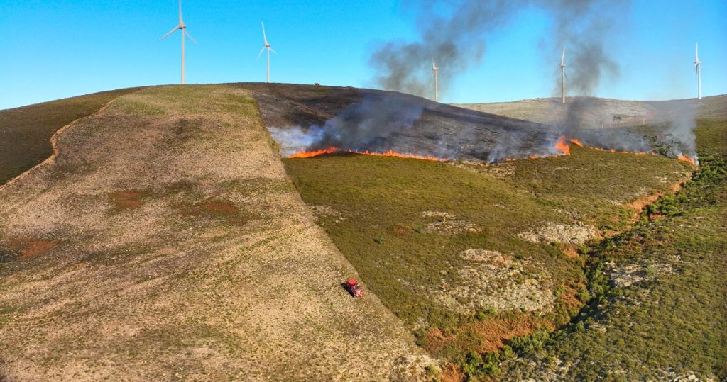  Ministro da Defesa destaca papel das forças armadas na prevenção dos incêndios