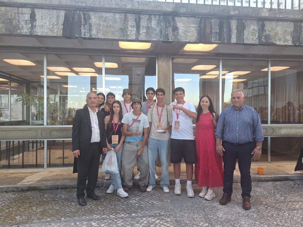  Alunos de Sátão participam na Universidade de Verão de Coimbra