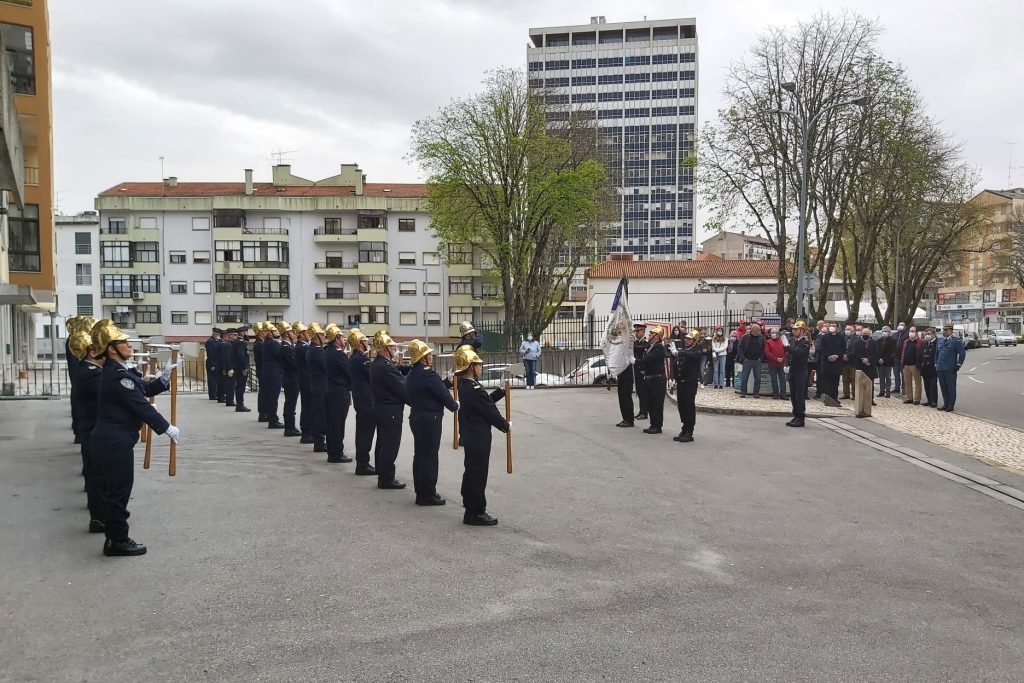  Bombeiros Voluntários de Viseu comemoram hoje 136 anos