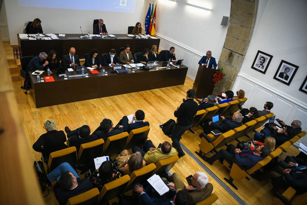  Presidente da Assembleia Municipal ‘homenageado’ com voto de louvor do PS