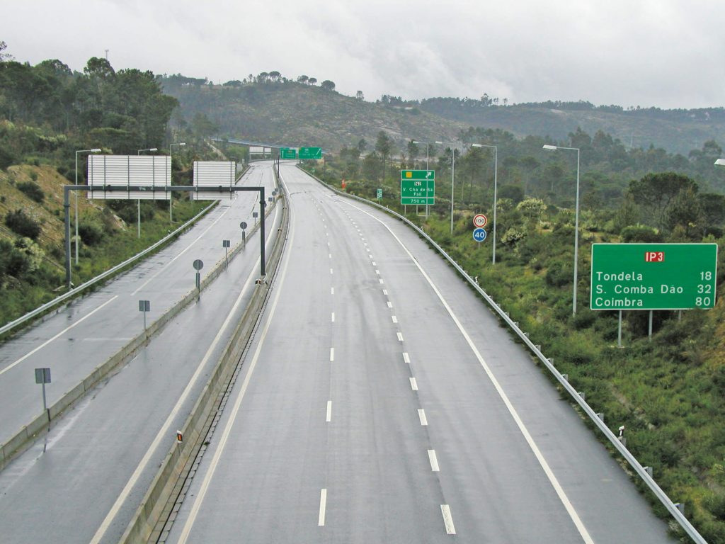  Sem aeroporto na região Centro, Turismo quer IP3 transformado em autoestrada