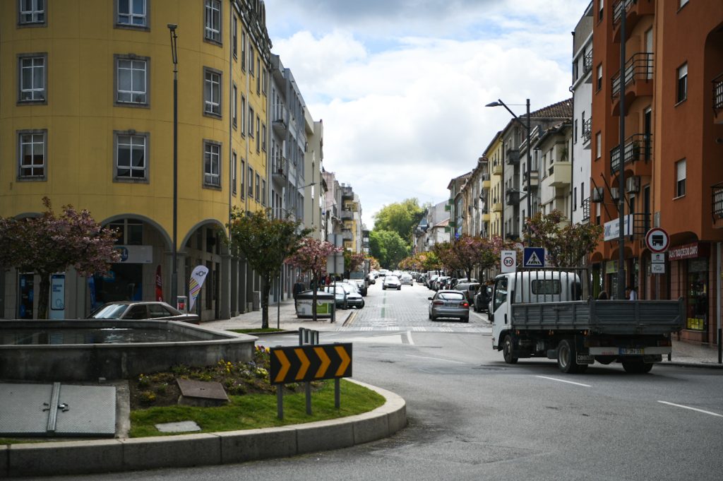  Comerciantes, moradores e partidos discutiram futuro da Av. Alberto Sampaio