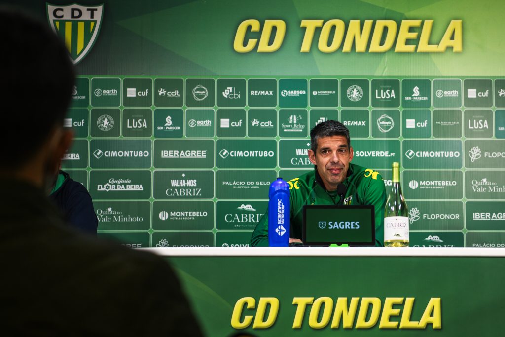  Treinador do Tondela quer “reerguer” o clube e marcar presença no play-off