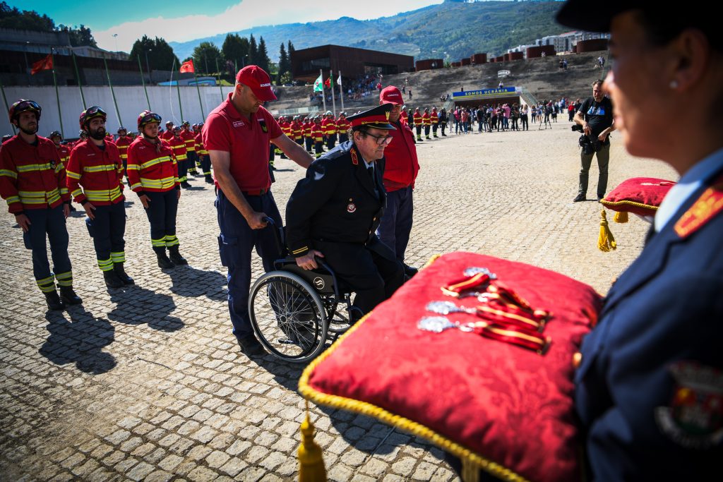  Dia Nacional do Bombeiro: Bombeiros e GNR feridos em Canas de Senhorim condecorados