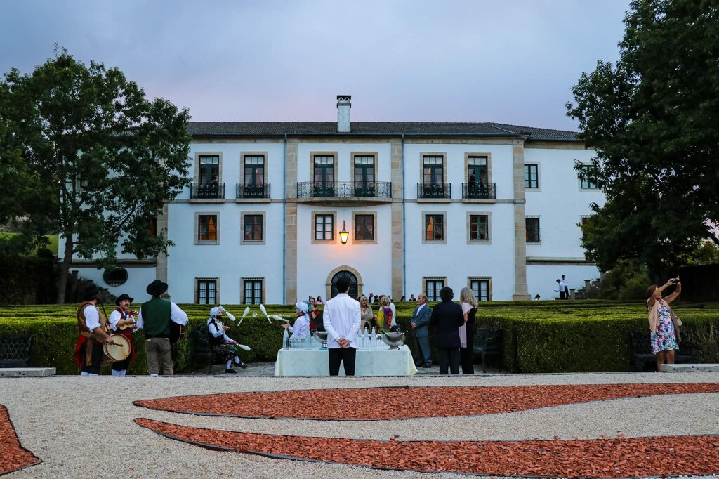  Chef Chakall prepara jantar pombalino em São João da Pesqueira