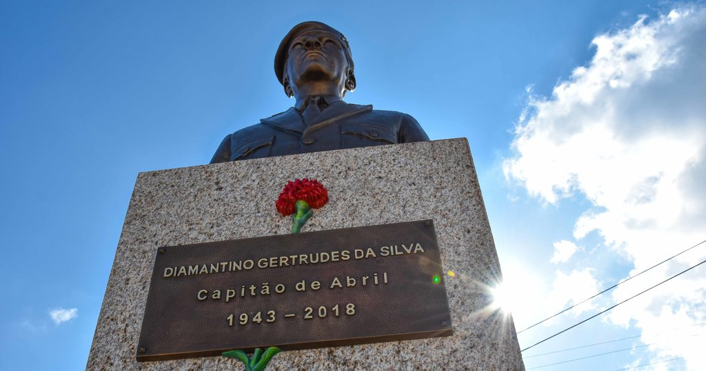  Capitão de abril homenageado esta quarta-feira em Moimenta da Beira