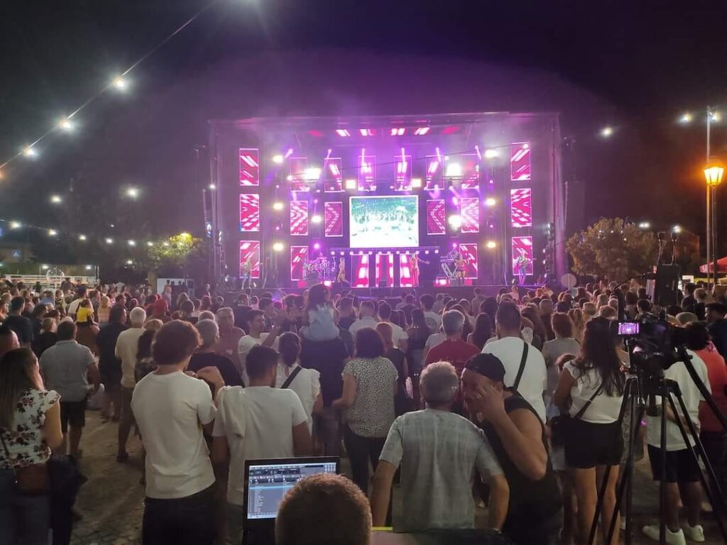 Foto Facebook Câmara de Penalva do Castelo Tony Carreira, Miguel Gameiro e Polo Norte nas Festas de Penalva do Castelo