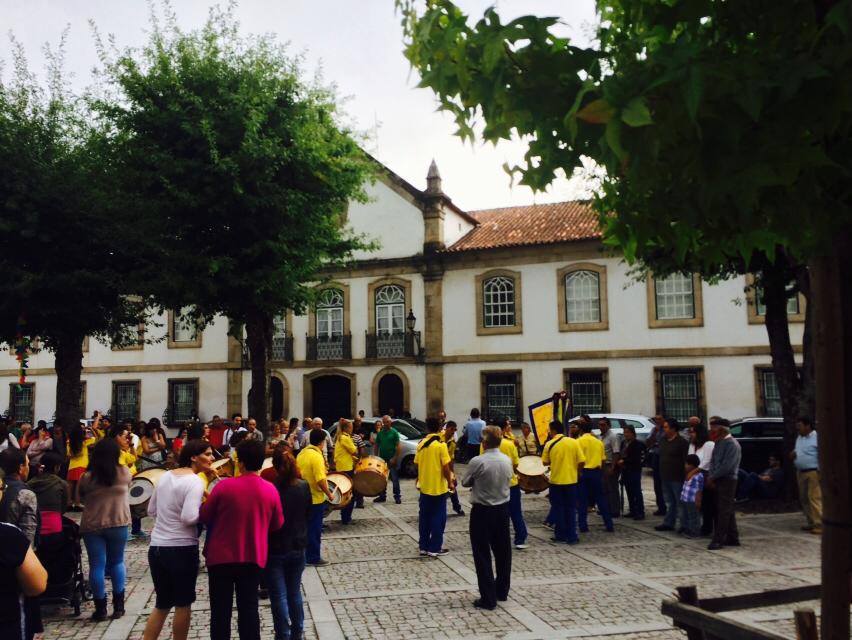  Mais de 400 participantes no Encontro Nacional de Bombos em Nelas