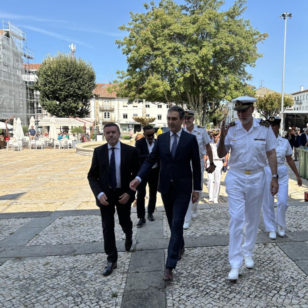  Gouveia e Melo recebido em Mangualde