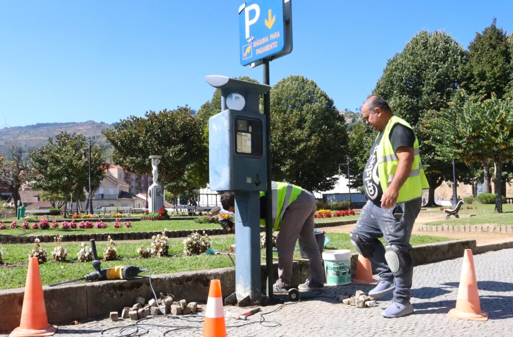  Câmara de Lamego substitui parquímetros e investe em novo sistema de estacionamento