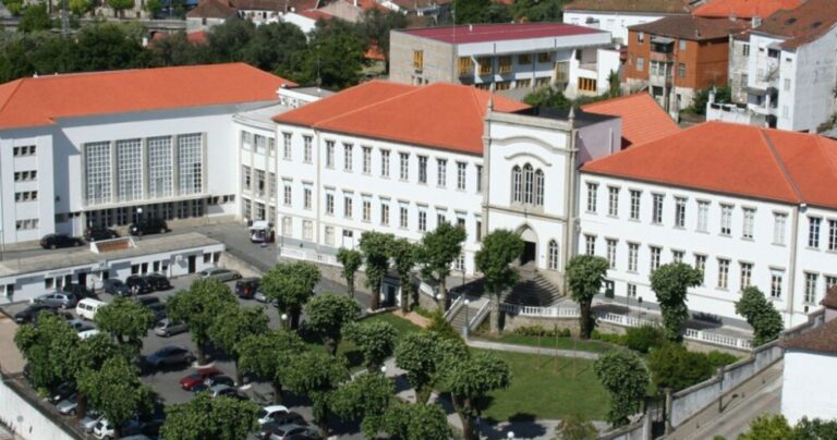 Escola Superior de Educação de Viseu