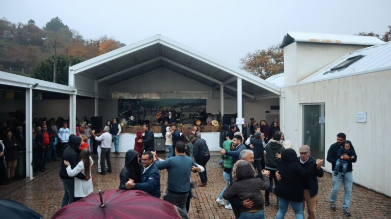 feira castanha tendais