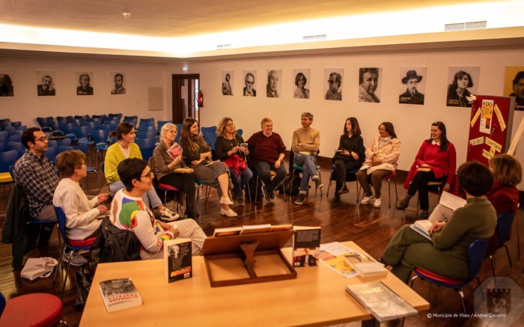  Biblioteca de Viseu recebe clube de leitura dedicado a José Saramago