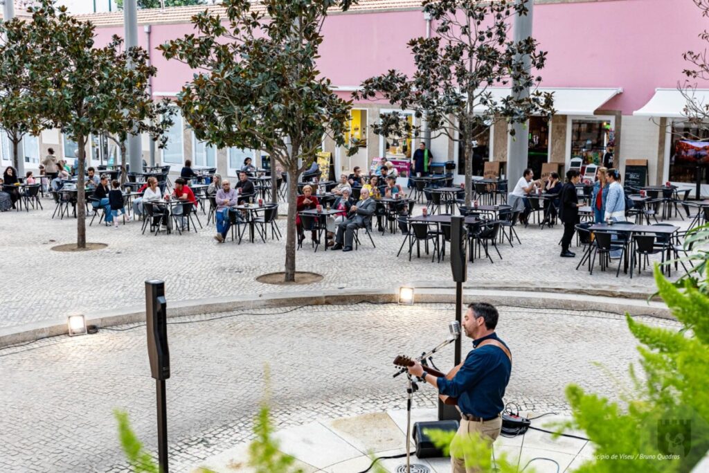  Gin Sónico esta sexta-feira no Mercado 2 de Maio em Viseu