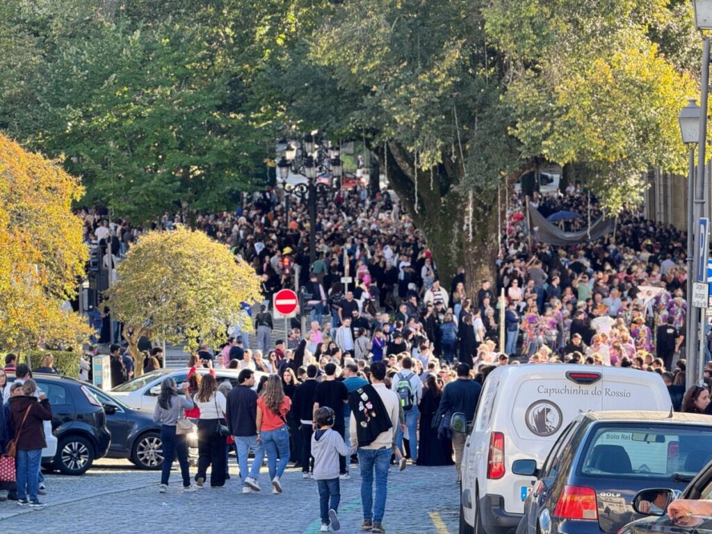  Uma Latada em Viseu de sol, barulho e "espírito uno"