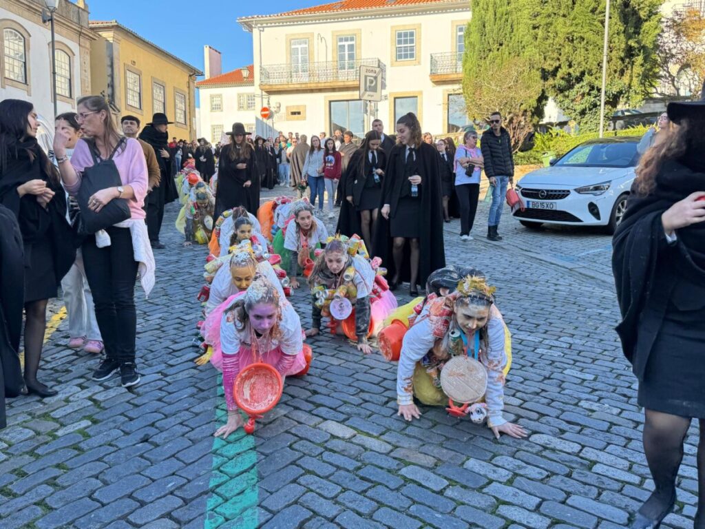  Uma Latada em Viseu de sol, barulho e "espírito uno"