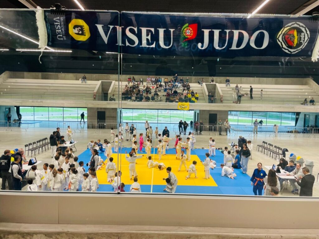  Judoca da Viseu Academia de Judo fica em sétimo lugar no Campeonato Nacional Universitário