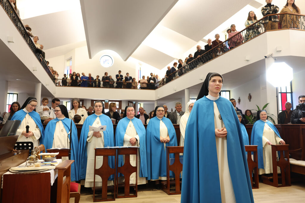  Irmã de 26 anos assume votos de obediência, castidade e clausura em Mosteiro de Viseu